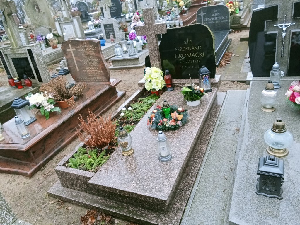 Grób Ferdynand Gromacki